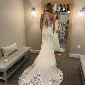 Wedding dress NWT